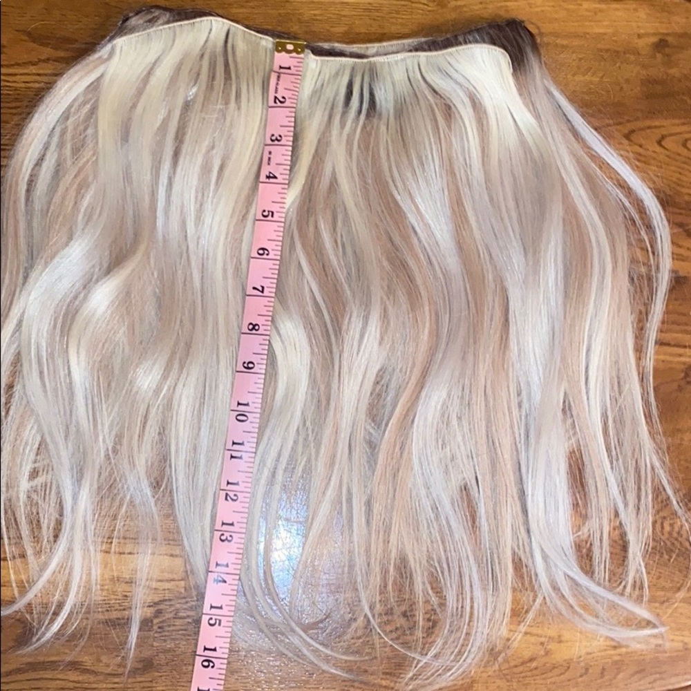 Hair extensions. - Picture 2 of 4